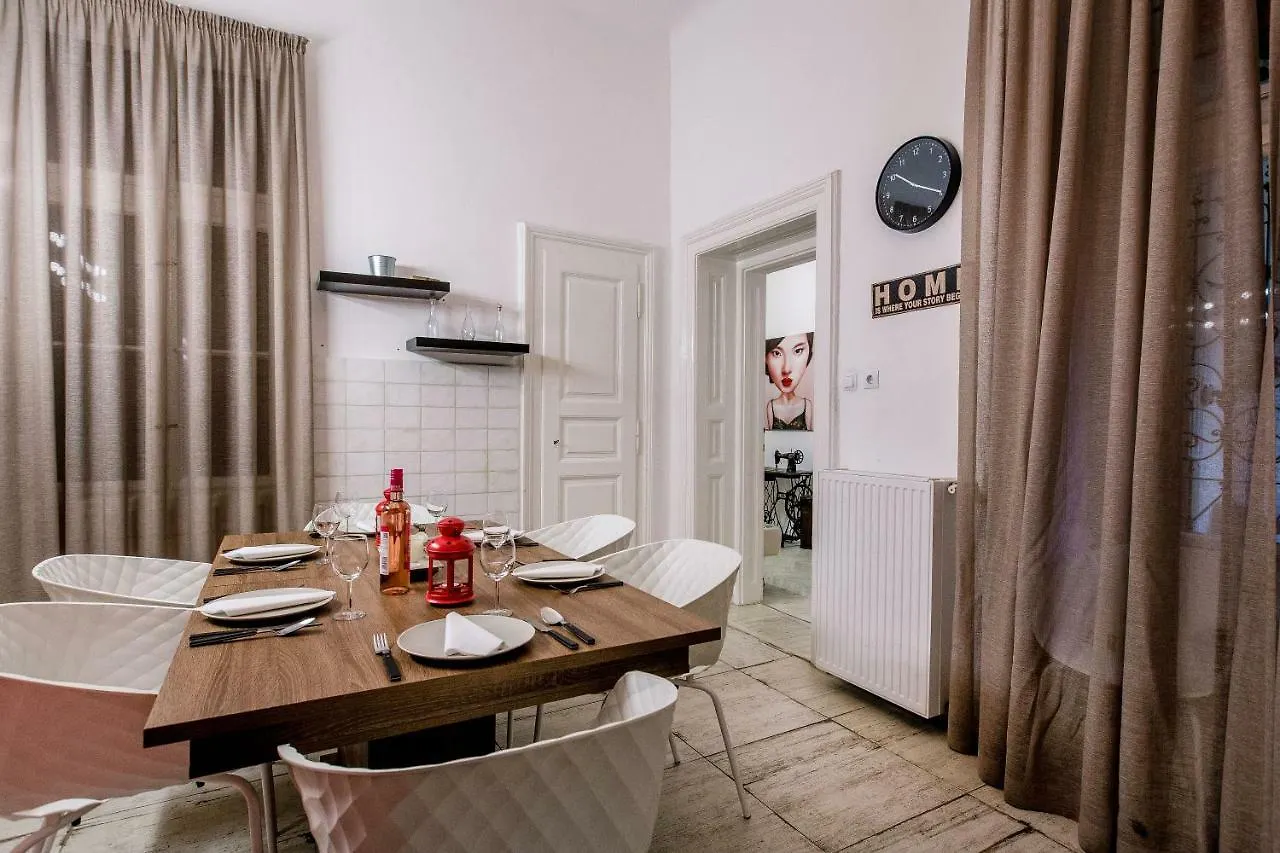 Kz5 Apartment In Kazinczy Street Budapest