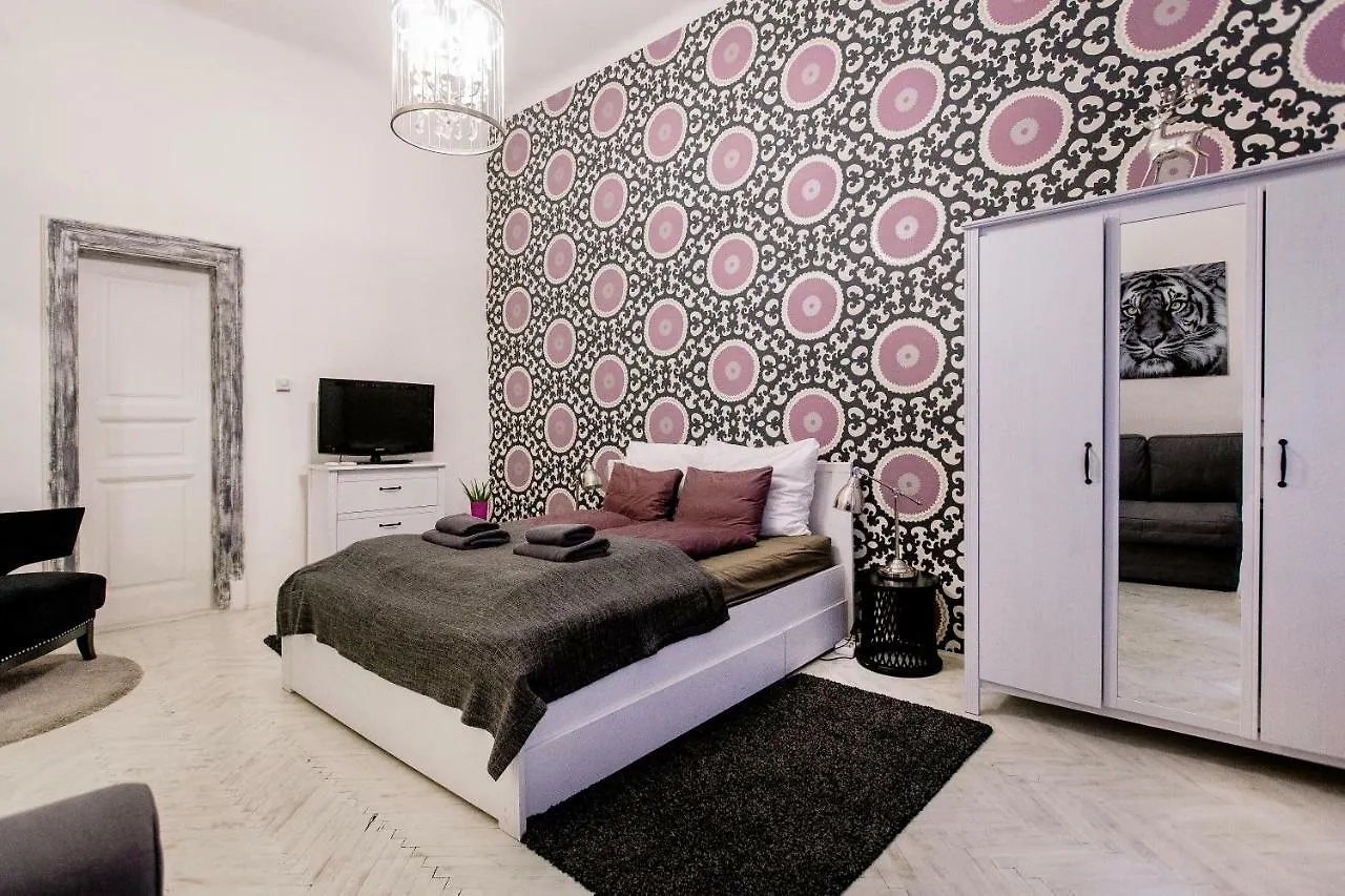 Kz5 Apartment In Kazinczy Street Budapest 0*,  Ungarn